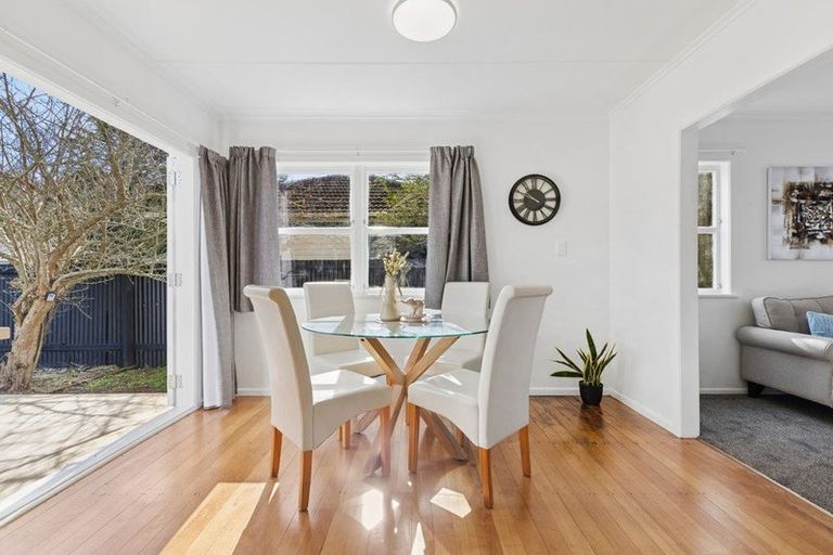 Photo of property in 15 Rice Crescent, Papakura, 2110