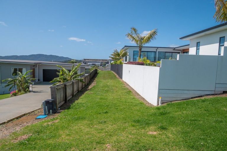 Photo of property in 23 Midgard Road, Coopers Beach, 0420