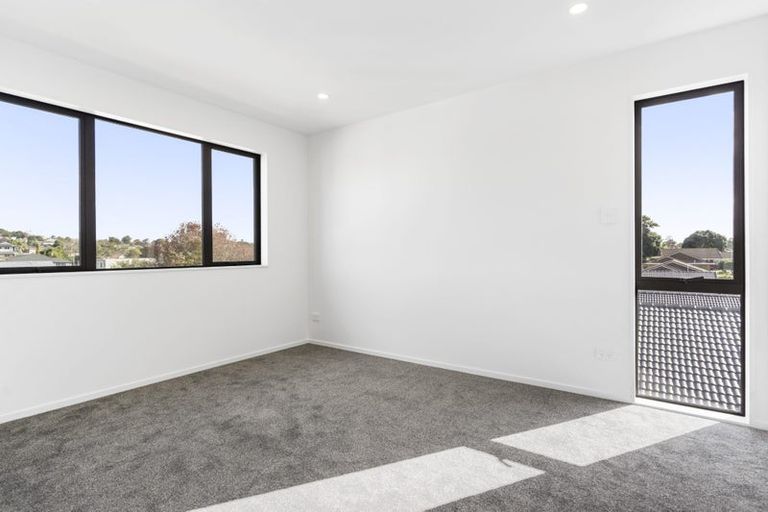 Photo of property in 31c Stanniland Street, Sunnyhills, Auckland, 2010