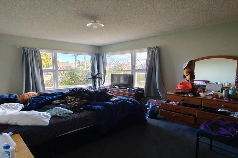 Photo of property in 42 Greendale Avenue, Avonhead, Christchurch, 8042