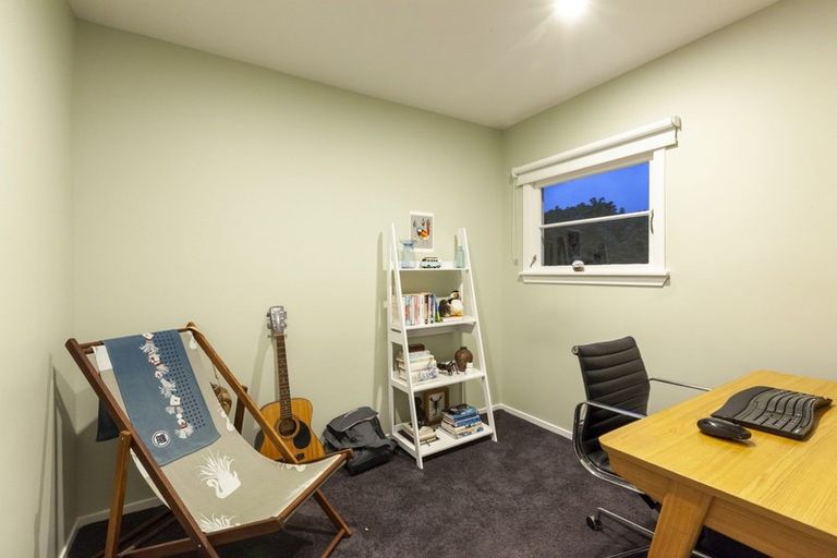 Photo of property in 12 Allen Road, Raumati Beach, Paraparaumu, 5032
