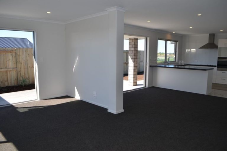 Photo of property in 85 Te Kio Crescent, Papamoa Beach, Papamoa, 3118