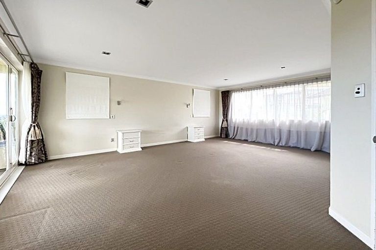 Photo of property in 22 Sovereign Street, Flat Bush, Auckland, 2019