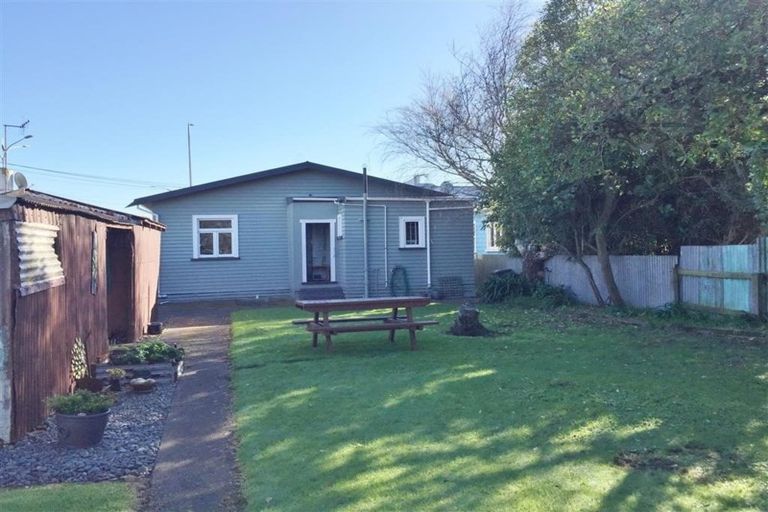 Photo of property in 129 Alma Road, Gonville, Whanganui, 4501