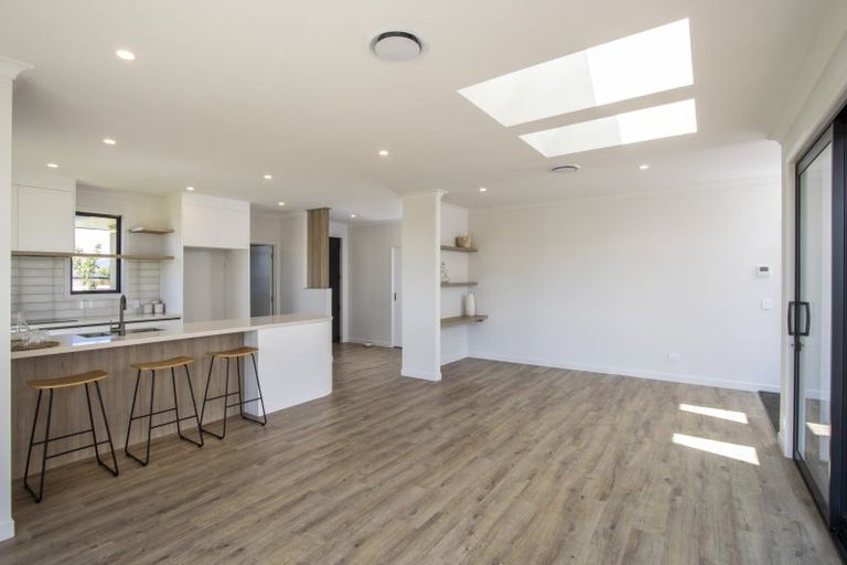 Photo of property in 2 Greenway Crescent, Hope, Richmond, 7020