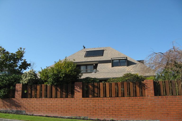 Photo of property in 7 Kiteroa Place, Cashmere, Christchurch, 8022