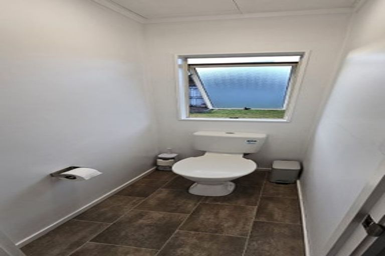 Photo of property in 17c Belray Place, Papamoa Beach, Papamoa, 3118