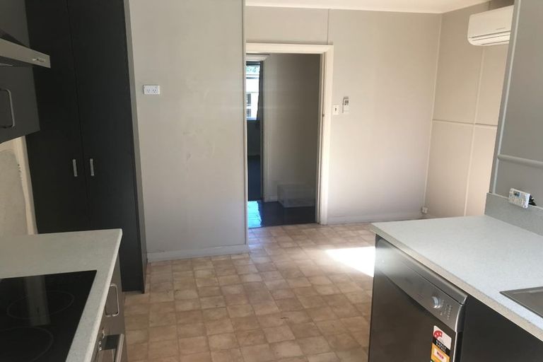 Photo of property in 29 Vicki Street, Sockburn, Christchurch, 8042