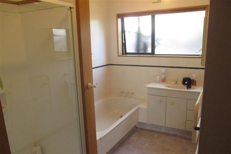 Photo of property in 21 Baladin Street, Avondale, Christchurch, 8061