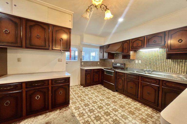 Photo of property in 3 Everglade Drive, Goodwood Heights, Auckland, 2105