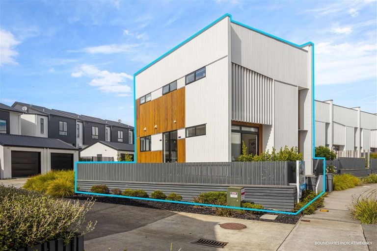 Photo of property in 7 Frank Gill Road, Hobsonville, Auckland, 0616