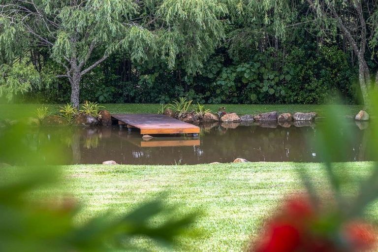 Photo of property in 68 Wiroa Road, Kerikeri, 0293