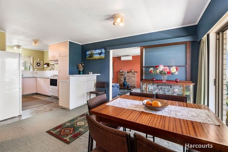 Photo of property in 80 Torkar Road, Clarks Beach, 2122