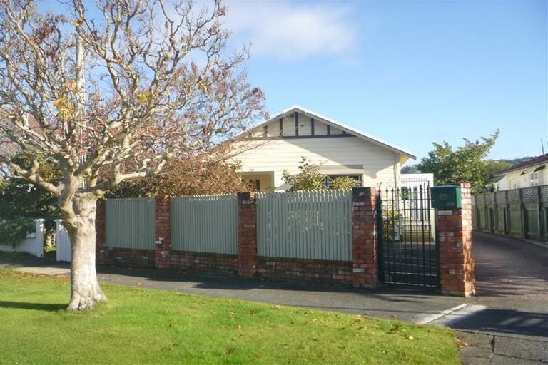 Photo of property in 19 Colin Grove, Hutt Central, Lower Hutt, 5010