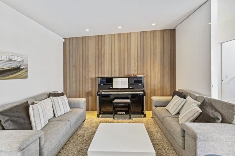 Photo of property in 19 Gordon Craig Place, Algies Bay, Warkworth, 0920