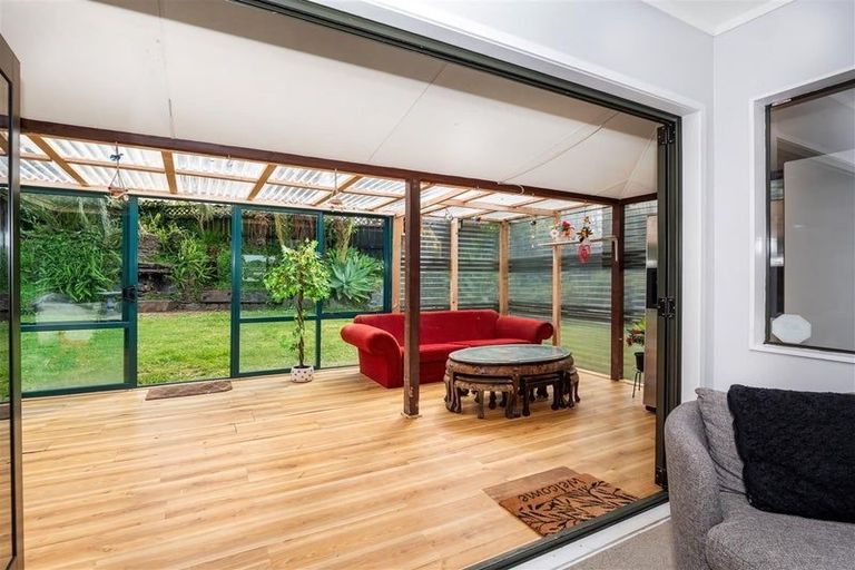 Photo of property in 37 Poike Road, Hairini, Tauranga, 3112