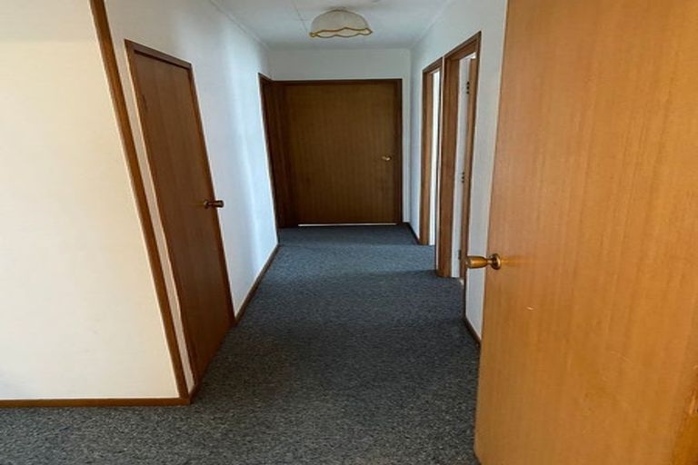 Photo of property in 59 Archmillen Avenue, Pakuranga Heights, Auckland, 2010