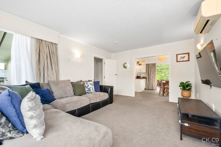 Photo of property in 67 Waipounamu Drive, Kelson, Lower Hutt, 5010