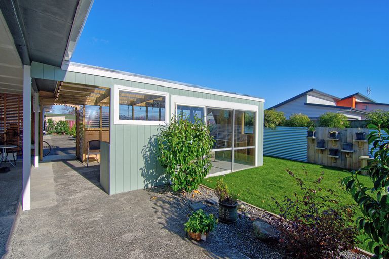 Photo of property in 1/26 Roberts Road, Lansdowne, Masterton, 5810