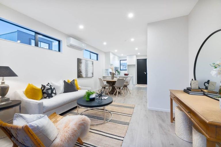 Photo of property in 5/11 Jaemont Avenue, Te Atatu South, Auckland, 0610