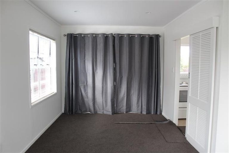 Photo of property in 308 Bucklands Beach Road, Bucklands Beach, Auckland, 2012