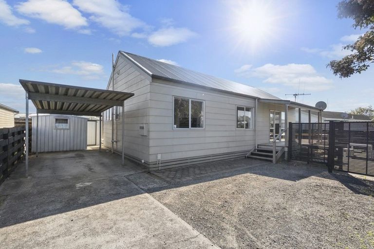 Photo of property in 4 Beadle Place, St Andrews, Hamilton, 3200