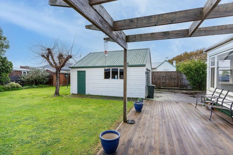 Photo of property in 44 Queen Street, Feilding, 4702
