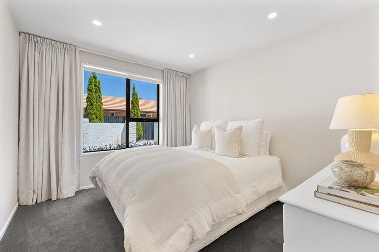 Photo of property in 9 Wakelin Place, Redwood, Christchurch, 8051