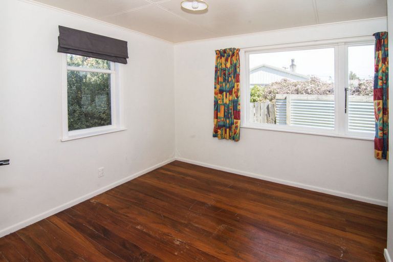 Photo of property in 20 Clyde Street, Masterton, 5810