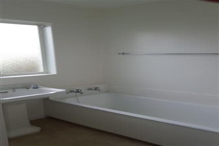 Photo of property in 319 Hills Road, Mairehau, Christchurch, 8013