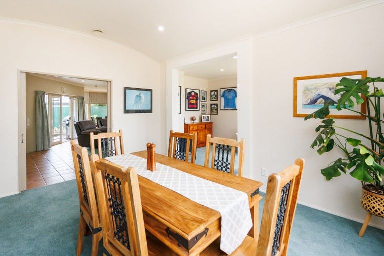 Photo of property in 38 East Street, Feilding, 4702