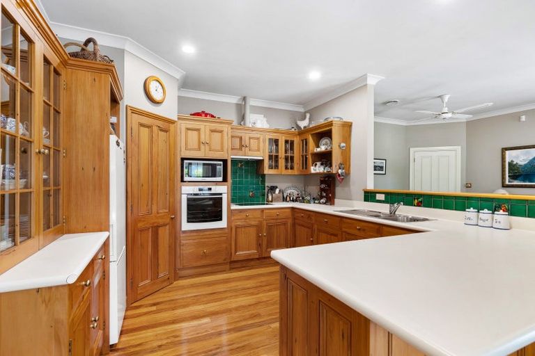 Photo of property in 15 Ross Place, Greenmeadows, Napier, 4112