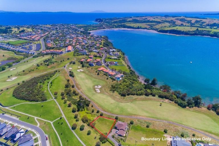 Photo of property in 30 Pacific Cliffs Drive, Gulf Harbour, Whangaparaoa, 0930
