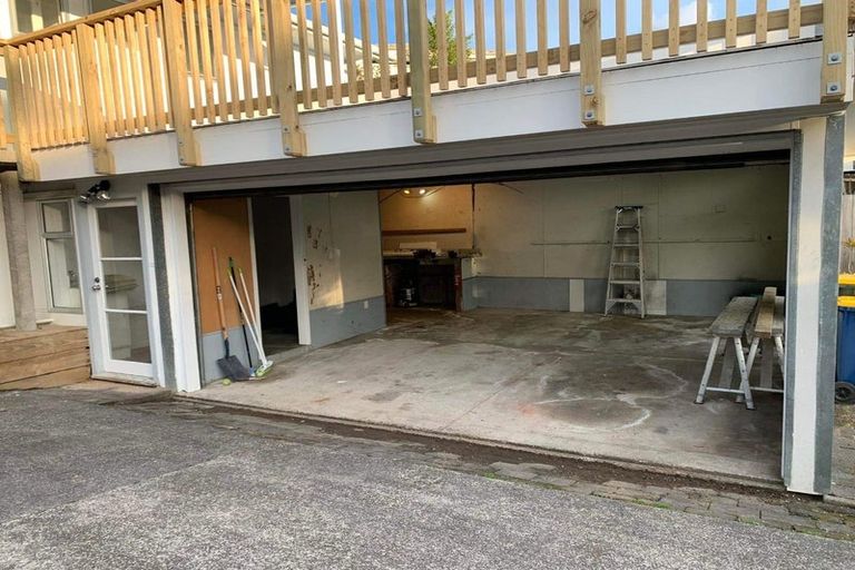 Photo of property in 67 Brunner Road, Glen Eden, Auckland, 0602