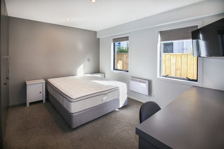 Photo of property in 103a York Place, Dunedin Central, Dunedin, 9016
