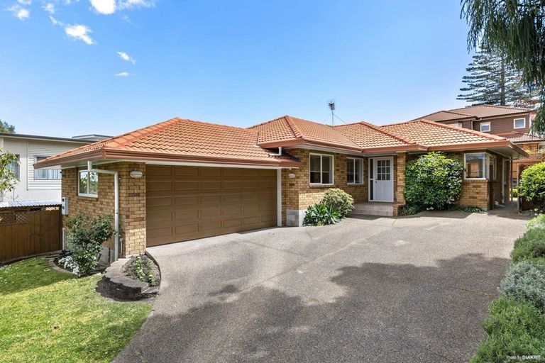 Photo of property in 67 Salamanca Road, Sunnynook, Auckland, 0620