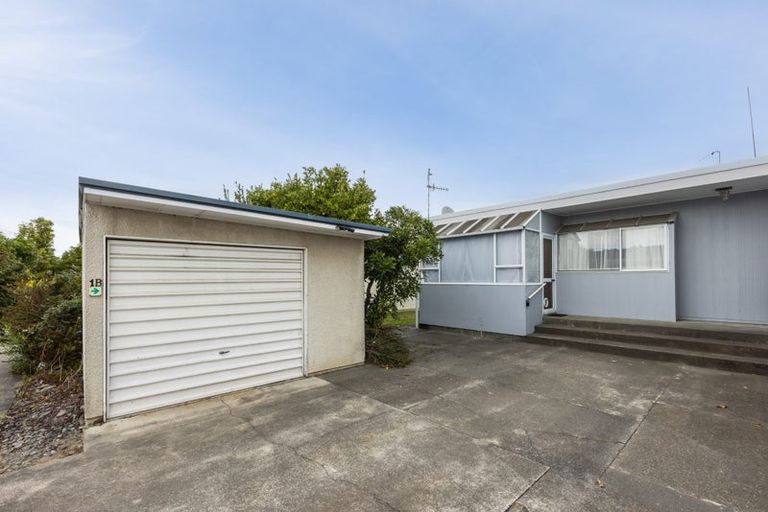 Photo of property in 1/230 Kennedy Road, Onekawa, Napier, 4110