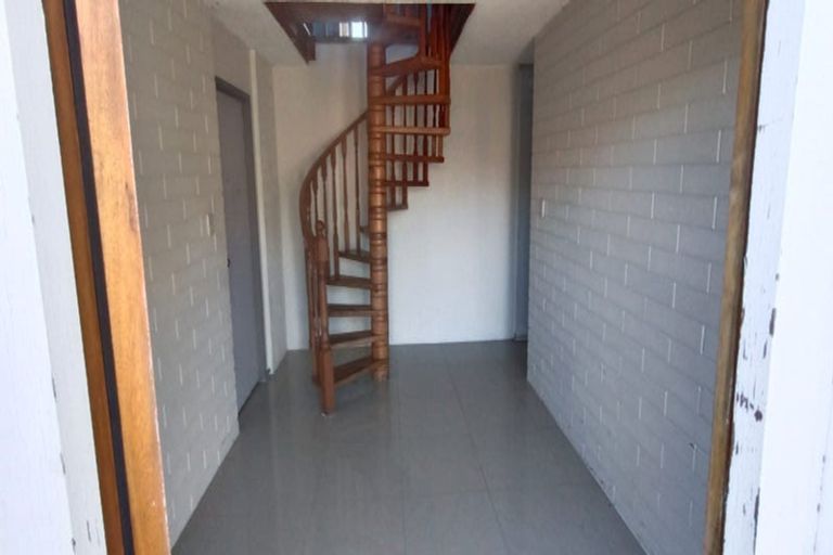Photo of property in 12b Bronte Place, Whalers Gate, New Plymouth, 4310