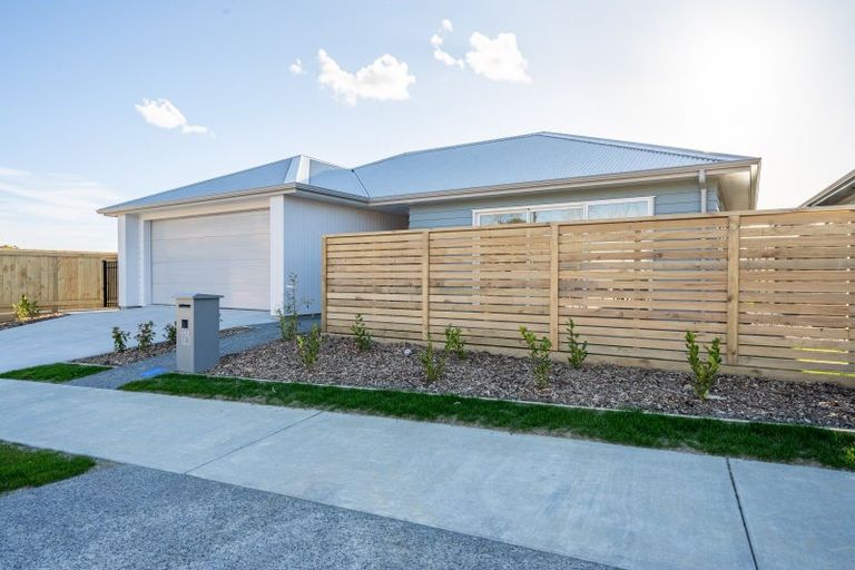 Photo of property in 5 Mohua Way, Kelson, 5010