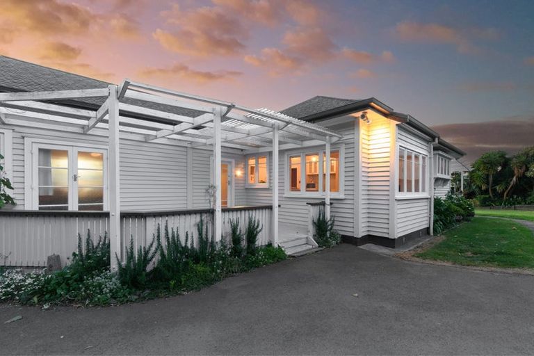 Photo of property in 174 Kaitemako Road, Welcome Bay, Tauranga, 3175