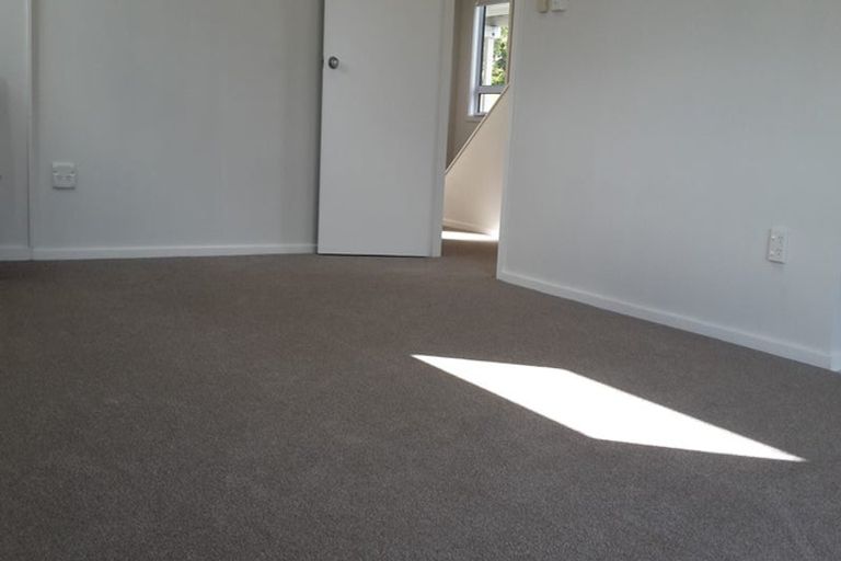 Photo of property in 18a Penryn Drive, Camborne, Porirua, 5026