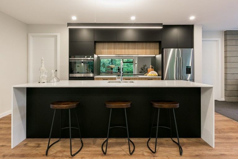 Photo of property in 23 Ritchie Place, Havelock North, 4130