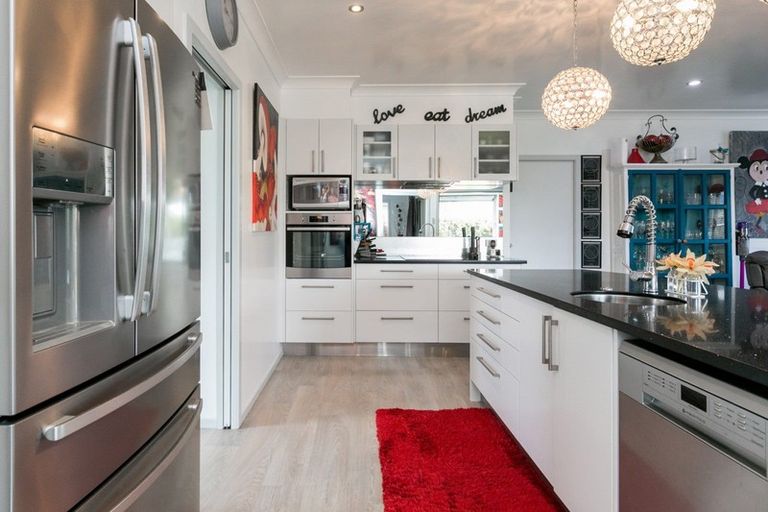 Photo of property in 8 Ohau Place, Poraiti, Napier, 4112