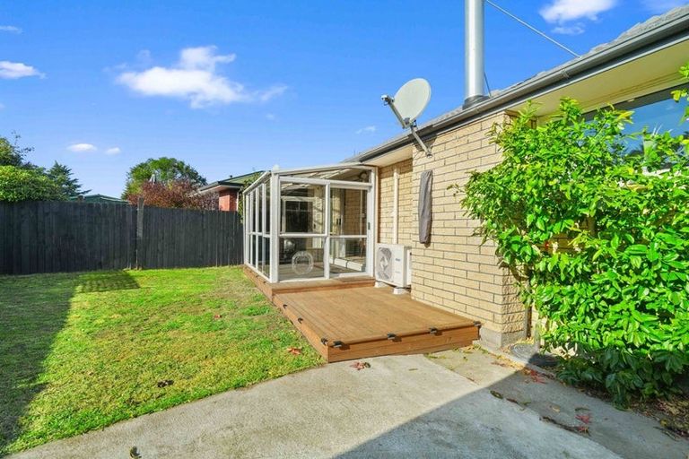 Photo of property in 13 Kathleen Crescent, Hornby, Christchurch, 8042