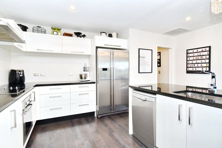 Photo of property in 2 Vasari Grange, Rolleston, 7614