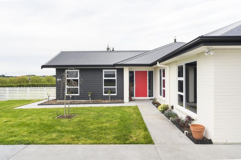 Photo of property in 733 Stoney Creek Road, Bunnythorpe, Palmerston North, 4470