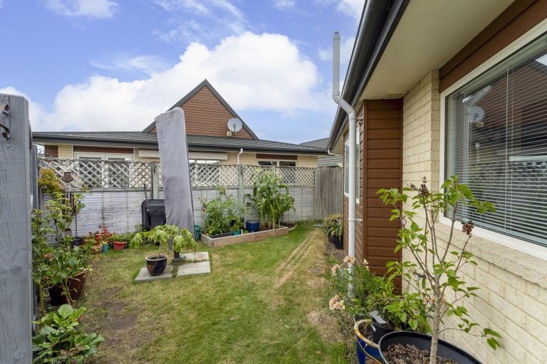 Photo of property in Rivertown Villas, 150 Williams Street, Kaiapoi, 7630