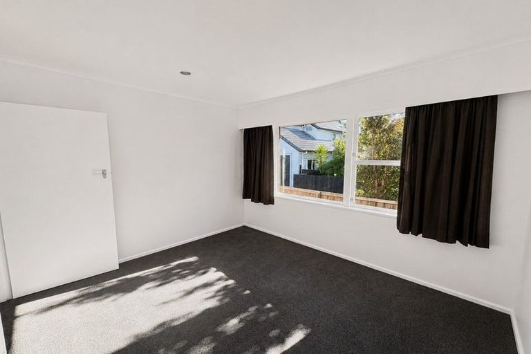 Photo of property in 141 Bucklands Beach Road, Bucklands Beach, Auckland, 2012