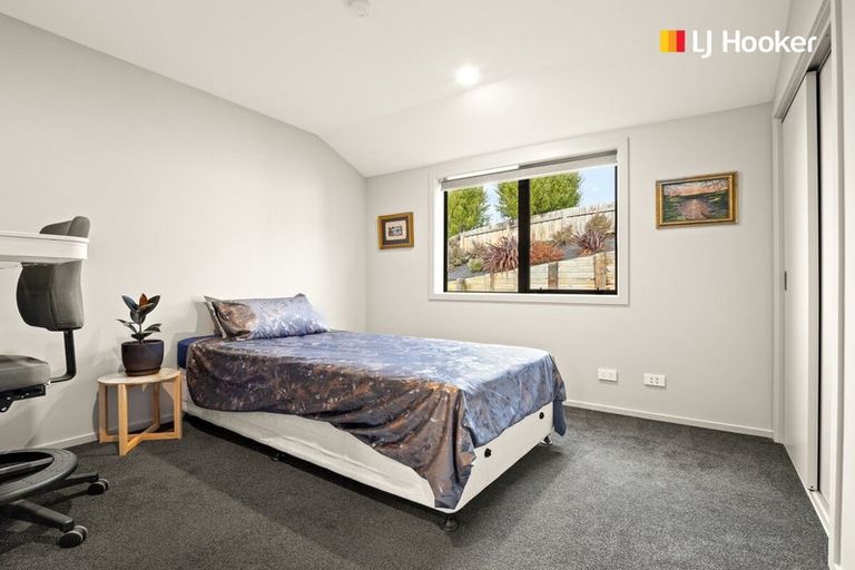 Photo of property in 21 Sretlaw Place, Brockville, Dunedin, 9011