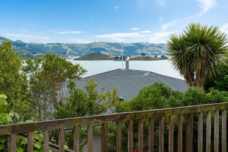 Photo of property in 32 Frances Street, Broad Bay, Dunedin, 9014